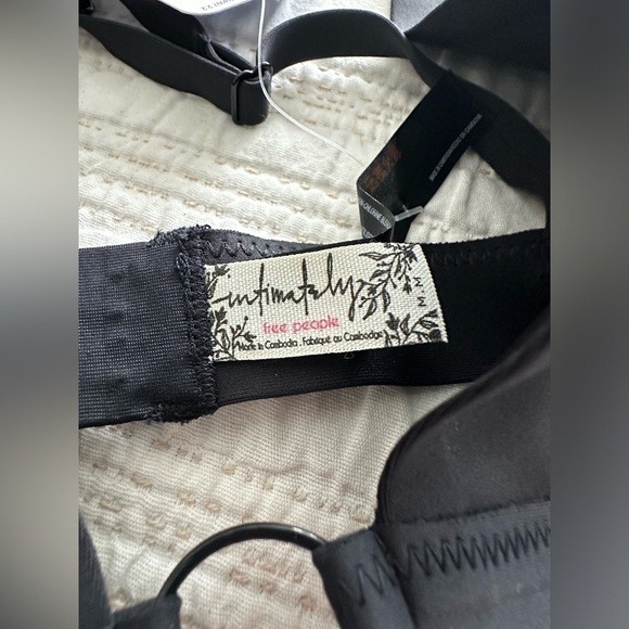 Free People Oh Scuba Bralette in Black Size Medium - Picture 6 of 13